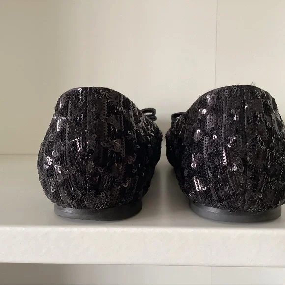 Salvatore Ferragamo ‘Varina’ Sequin Flats, Size 8 - Picture 4 of 11